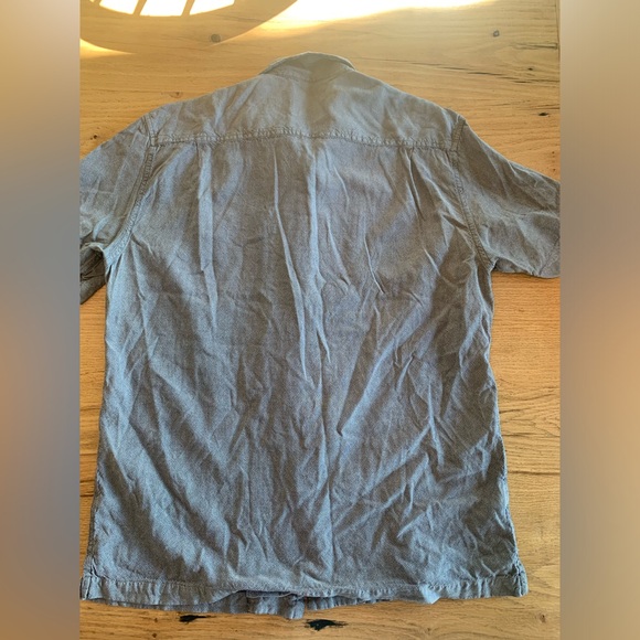 Tommy Bahama Mens 100% Silk Short Blue Sleeve Button Down Shirt Large Preowned - Picture 7 of 7